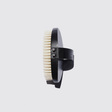 PDP Image of the Body Brush facing the left